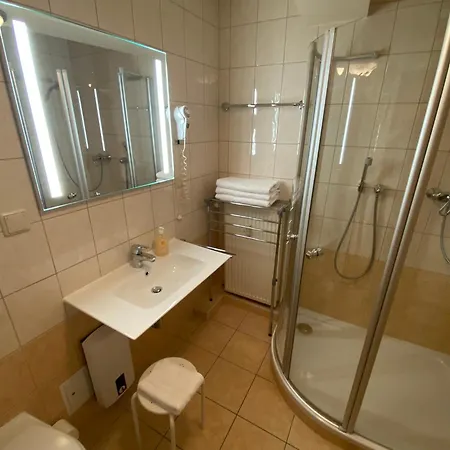 Altstadt-refugium - Schlossblick, Sauna, Parkplatz, Innenstadt, Wow Sky Sport Bl Apartment